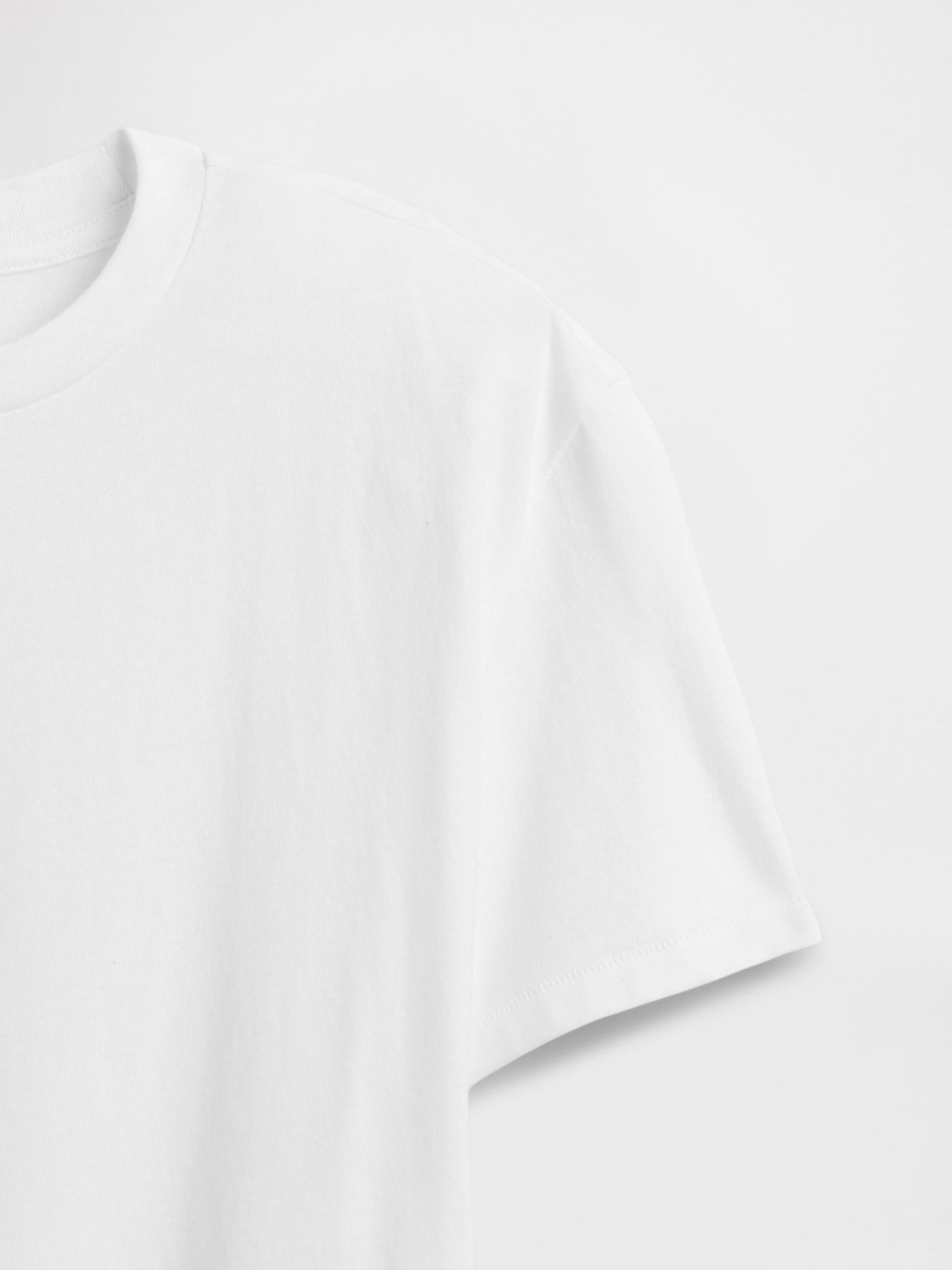 Beyaz Bisiklet Yaka T-shirt