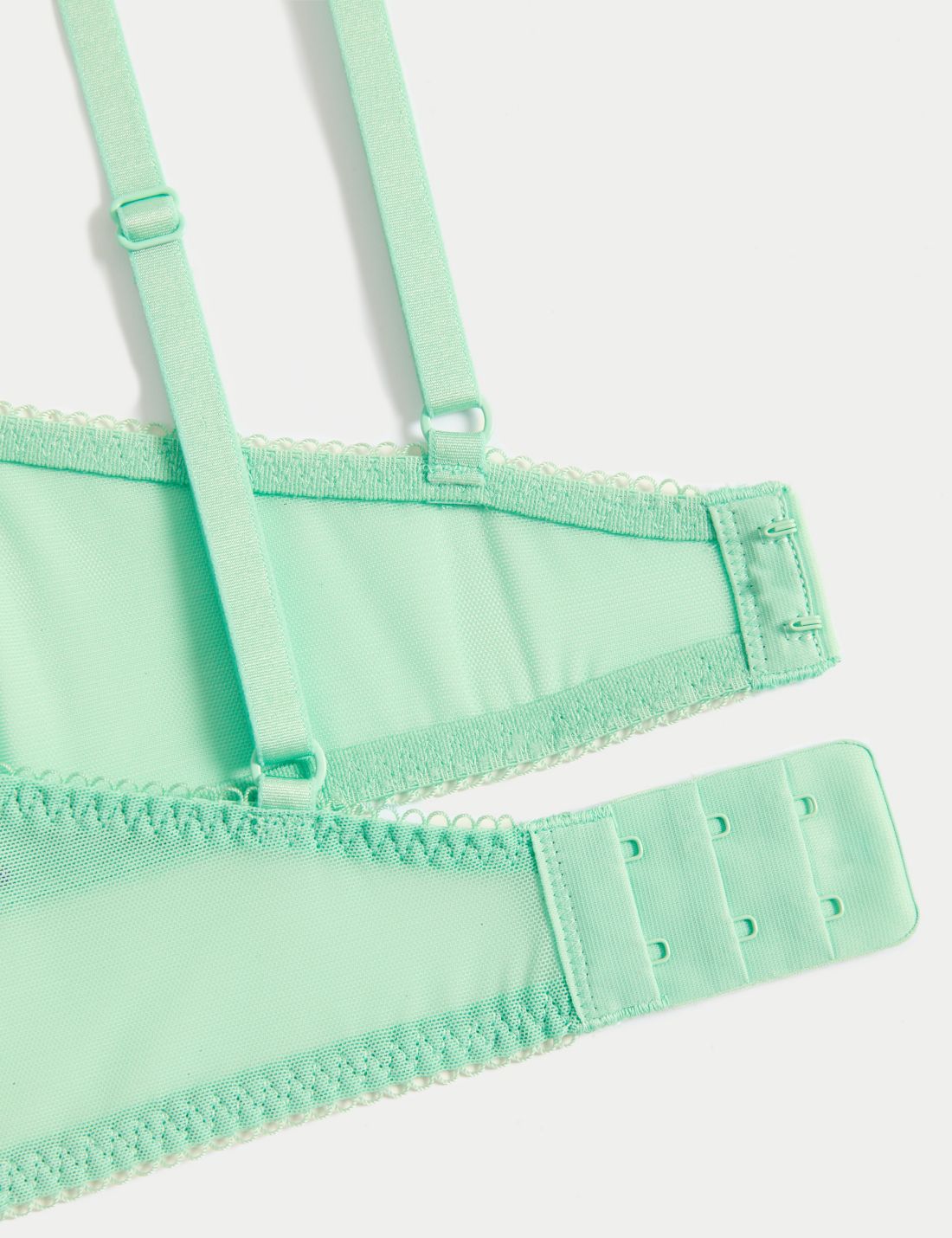 Jacquelina Dantel Detaylı Balensiz Bralet