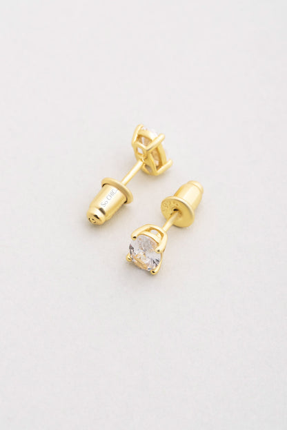 Oval Taşlı 18 Ayar Sarı Altın Kaplama 6 Mm Gümüş Tektaş Küpe 5016260144