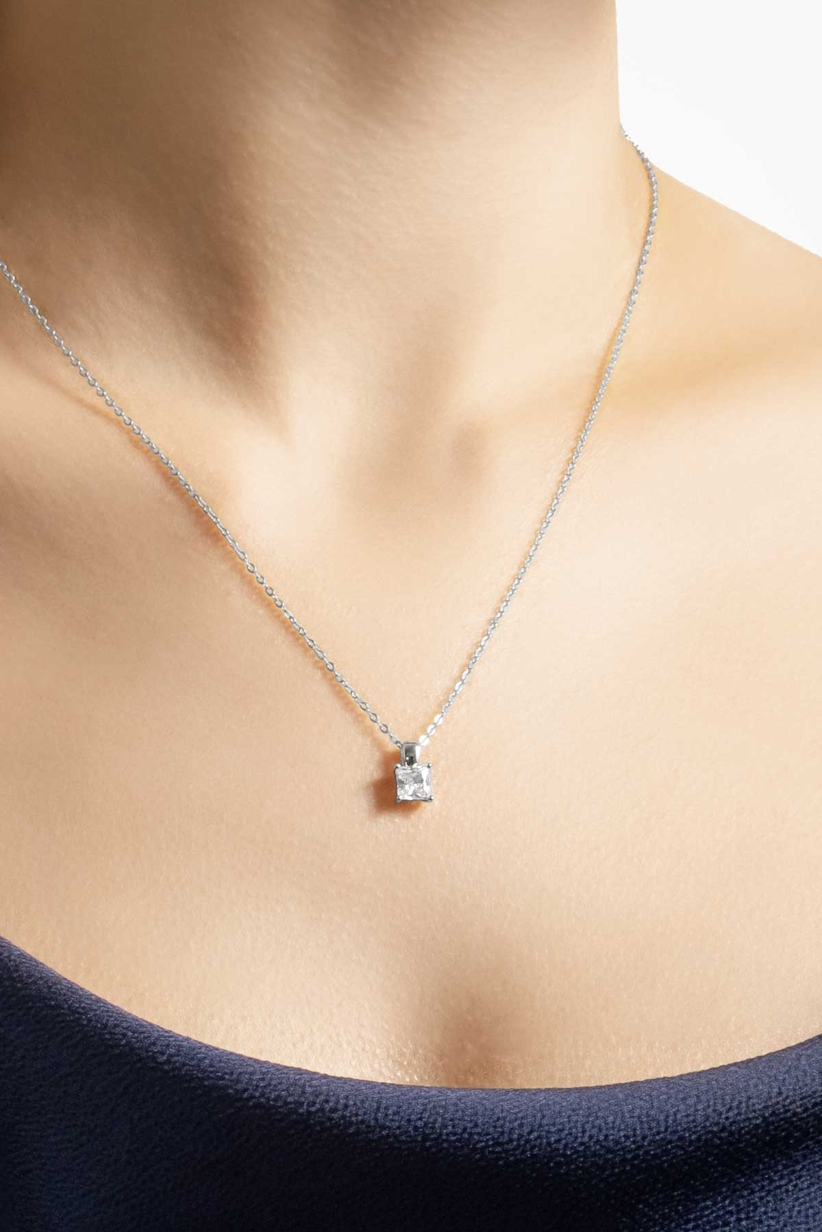 Prenses Kesim 18 Ayar Beyaz Altın Kaplama 45 Cm Gümüş Minimal Kolye 5016300199