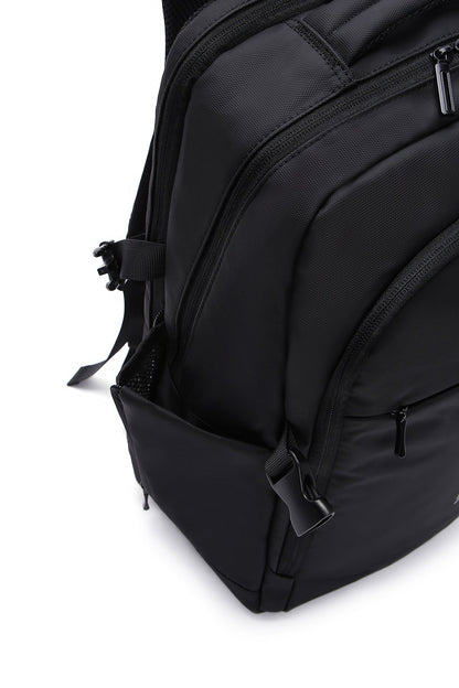 D-pack Erkek Siyah Teknolojik Kumaş Sırt Çantası
