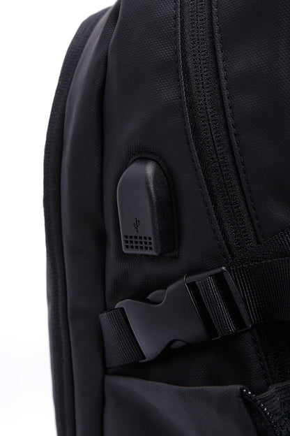 D-pack Erkek Siyah Teknolojik Kumaş Sırt Çantası