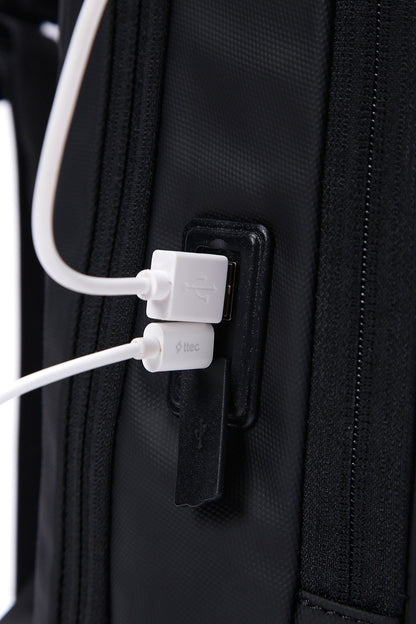 D-pack Erkek Siyah Teknolojik Hardcase Sırt Çantası