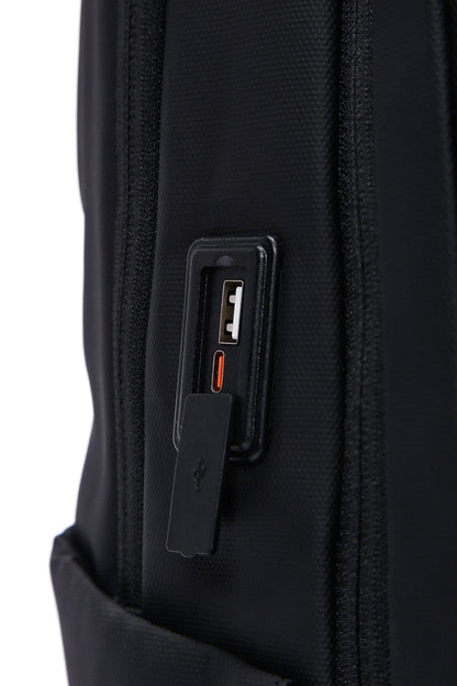 D-pack Erkek Siyah Teknolojik Kumaş Hardcase Sırt Çantası