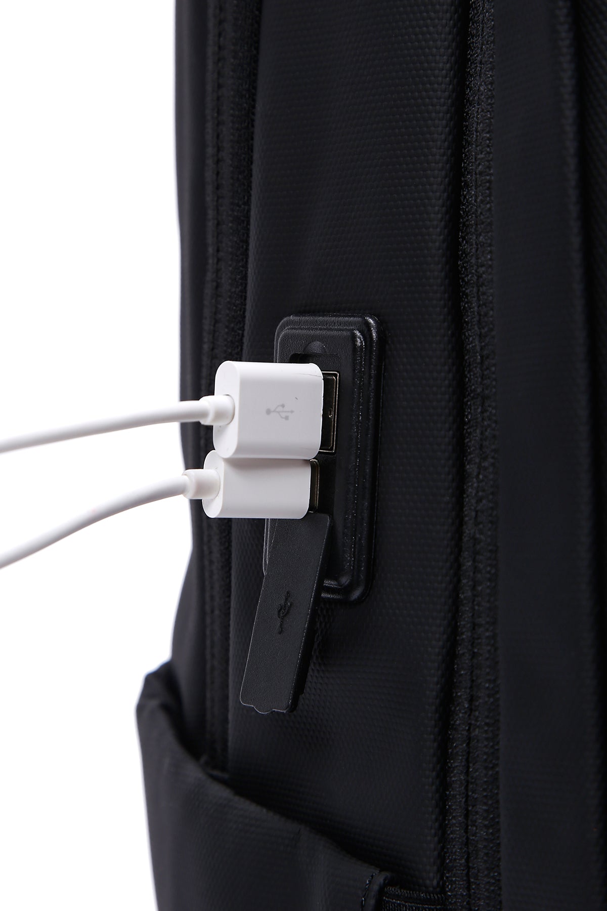 D-pack Erkek Siyah Teknolojik Kumaş Hardcase Sırt Çantası