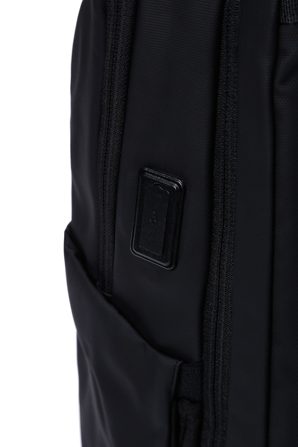 D-pack Erkek Siyah Teknolojik Kumaş Hardcase Sırt Çantası