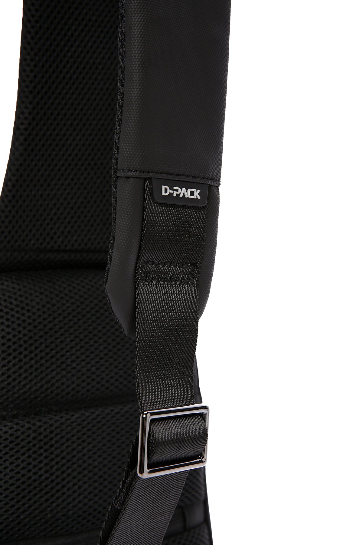 D-pack Erkek Siyah Teknolojik Sırt Çantası