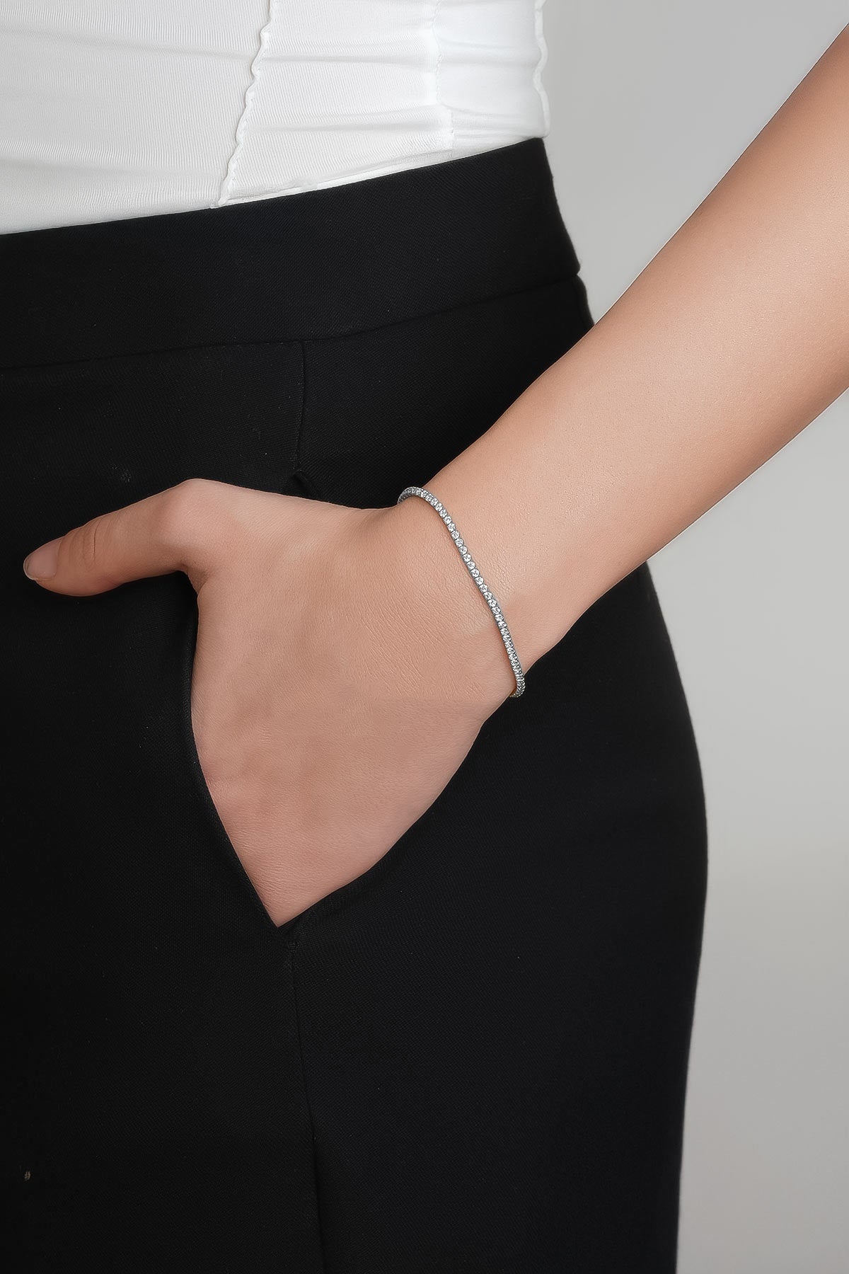 18 Ayar Beyaz Altın Kaplama Gümüş 20 Cm Su Yolu Bileklik 5068040199