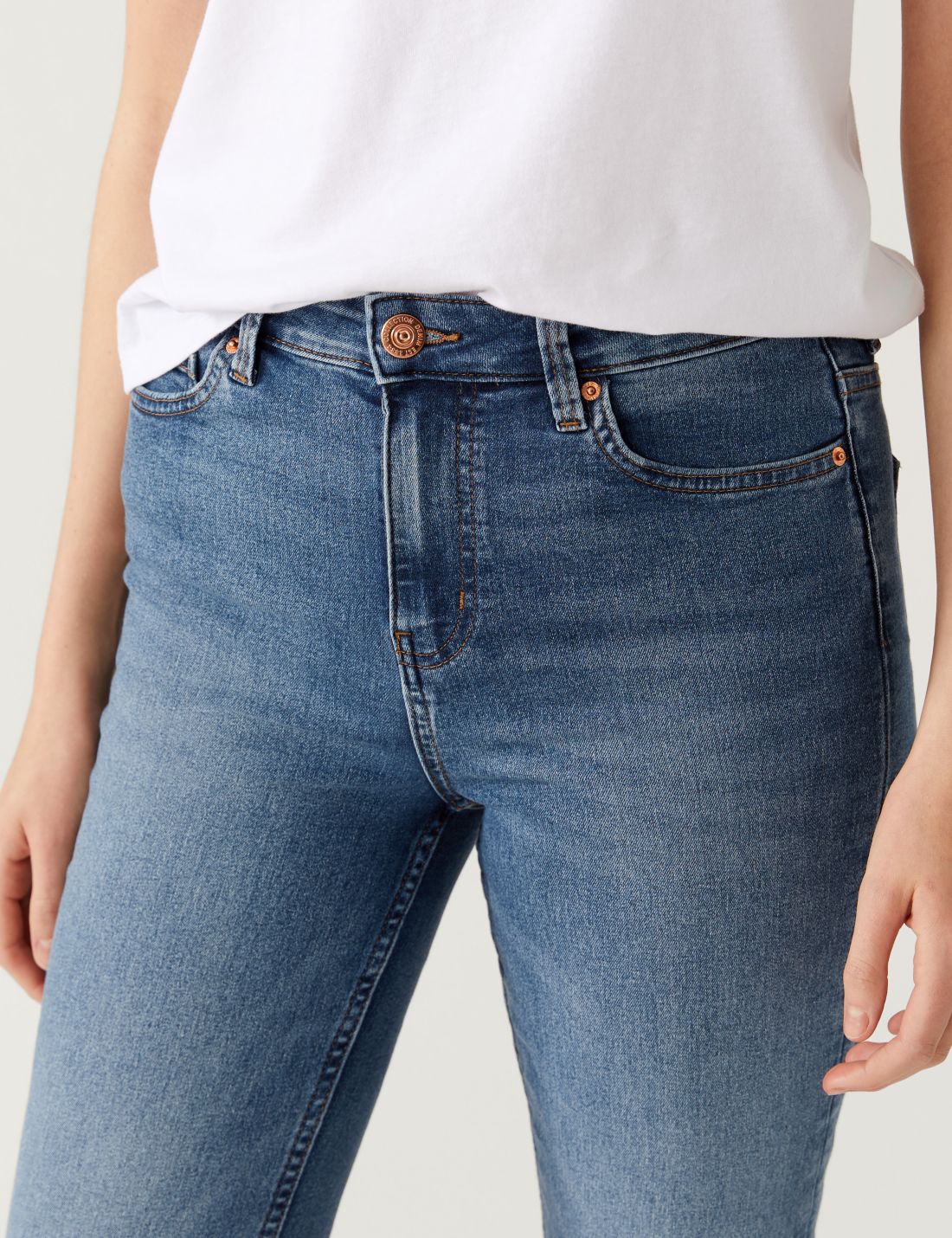 Sienna Straight Leg Jean Pantolon
