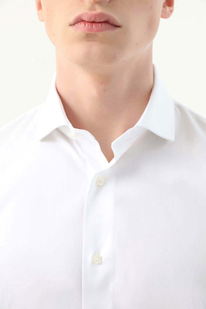 Damat Slim Fit Beyaz Düz Nano Care Gömlek