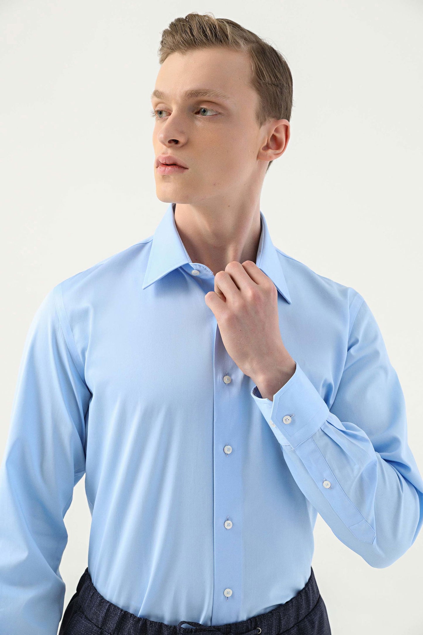 Damat Slim Fit Açık Mavi Nano Care Gömlek