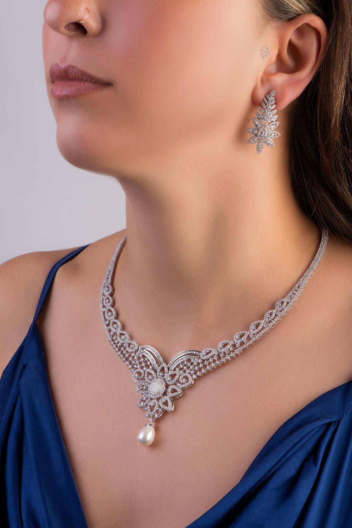 Romantik Rüya 18 Ayar Beyaz Altın Kaplama Gümüş Küpe 5091550199