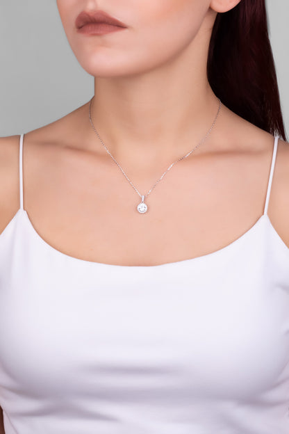 Mozanit Şıklığı 18 Ayar Beyaz Altın Kaplama 44 Cm Gümüş Kolye 5096970199