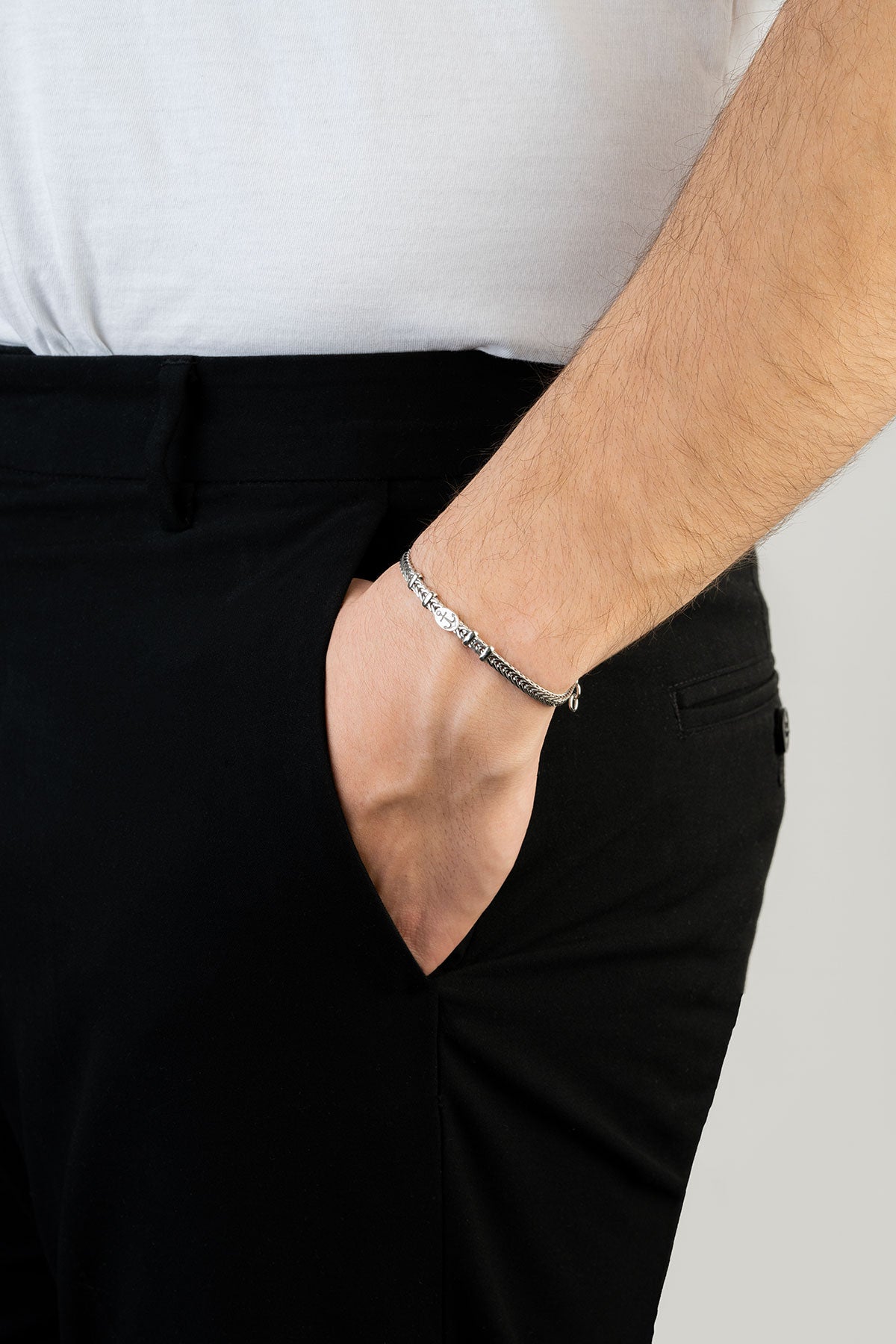 Italyan Çapa Figürlü 21 Cm Gümüş Erkek Zincir Bileklik 5113489921