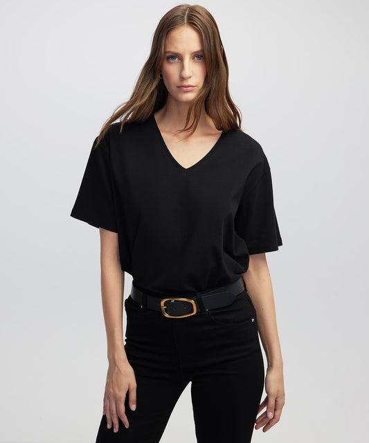 V Yaka Basic Tişört