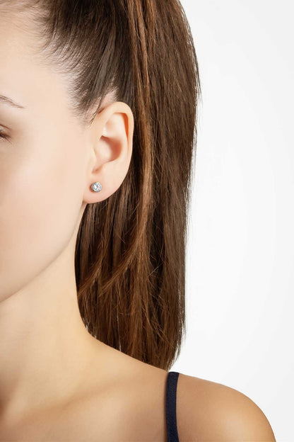 Beyaz Taşlı 18 Ayar Beyaz Altın Kaplama Unisex Gümüş Tek Taş Küpe 5134300199