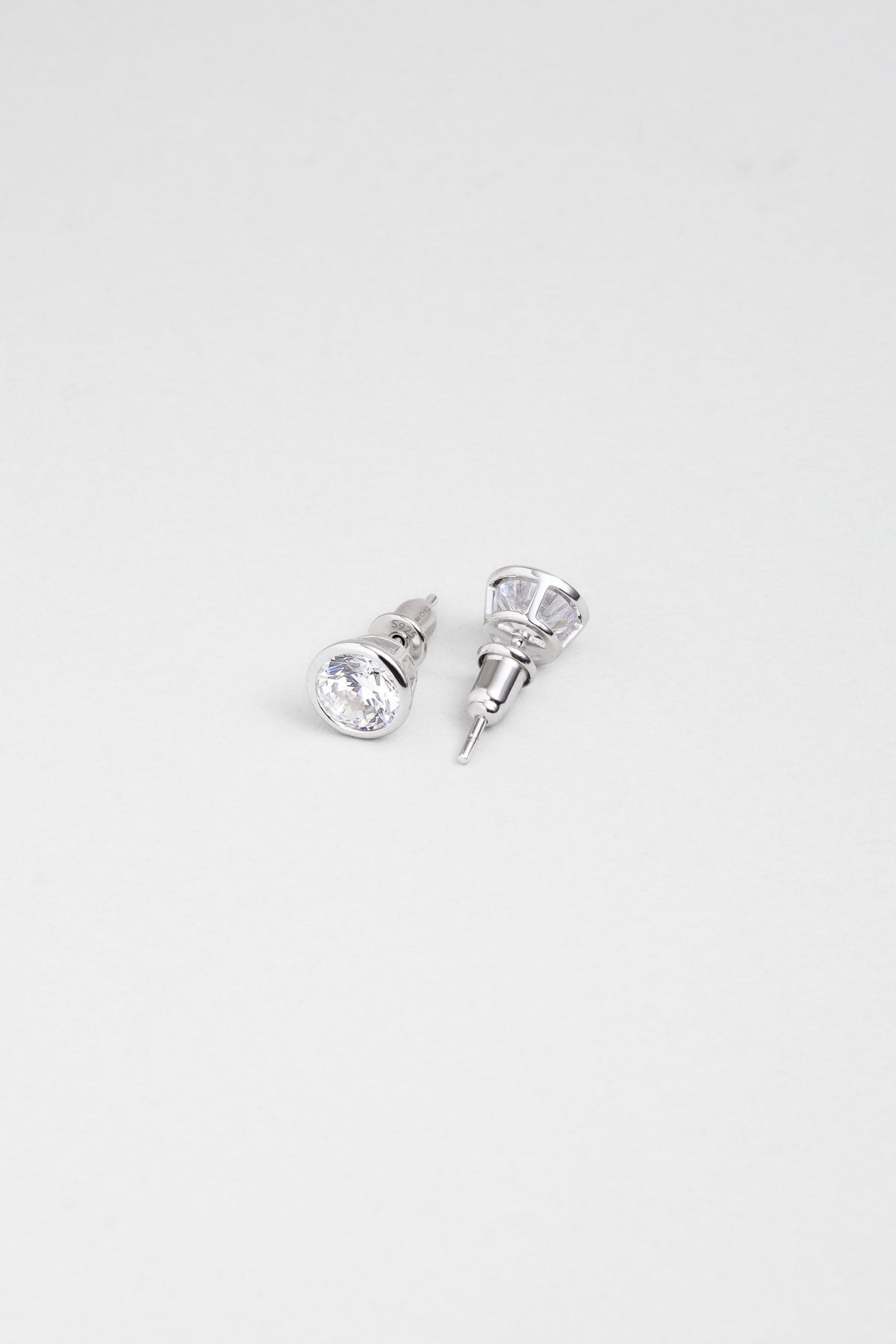 Beyaz Taşlı Gümüş Unisex Küpe 5134310199