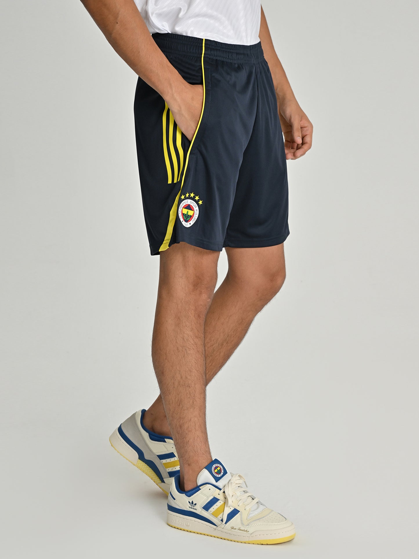 Fenerbahçe 2025/26 A Takım Antrenman Şort