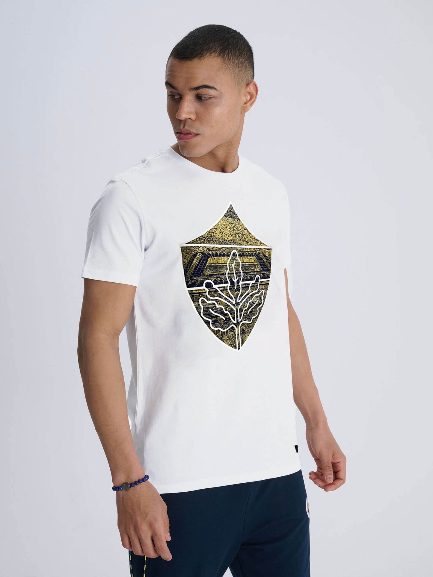 Fenerbahçe Devrim Erbil Palamut Logolu Beyaz Tshirt