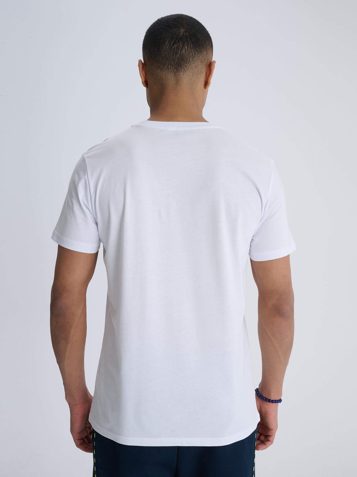 Fenerbahçe Devrim Erbil Palamut Logolu Beyaz Tshirt