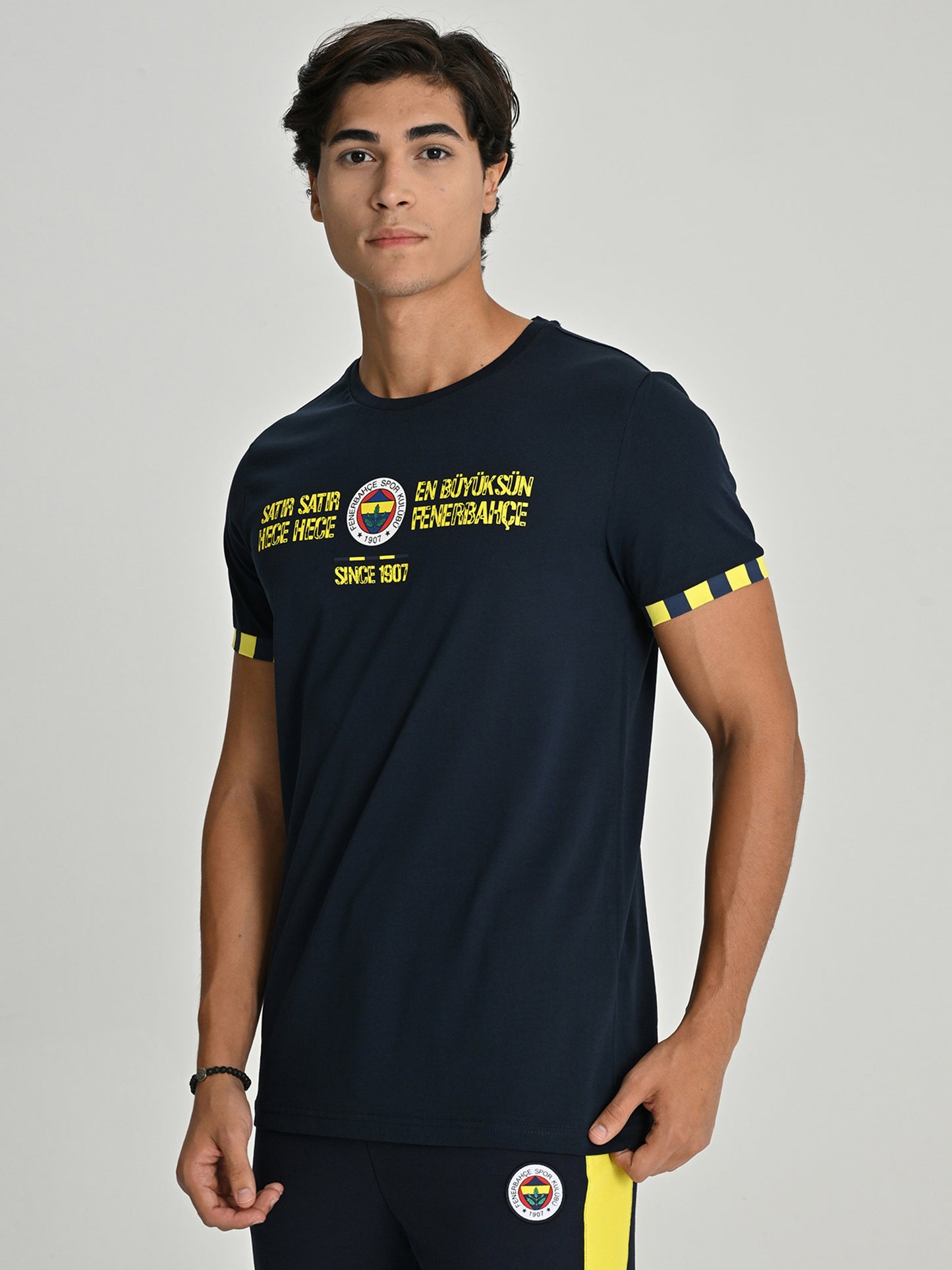 Fenerbahçe Lacivert Tribün En Büyüksün Fenerbahçe Erkek Tshirt