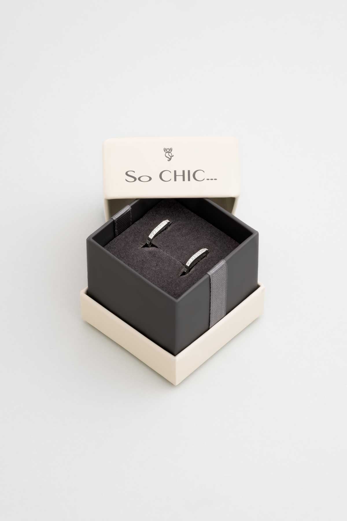 Beyaz Taşlı 18 Ayar Beyaz Altın Kaplama Gümüş Halka Küpe 5155260199