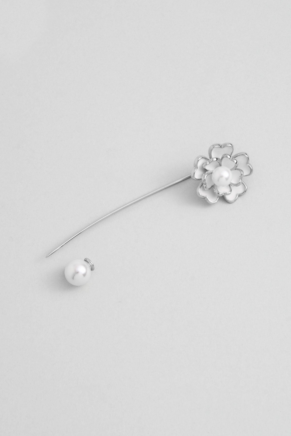 Inci Çiçeği 18 Ayar Beyaz Altın Kaplama Gümüş Broş 5158356299