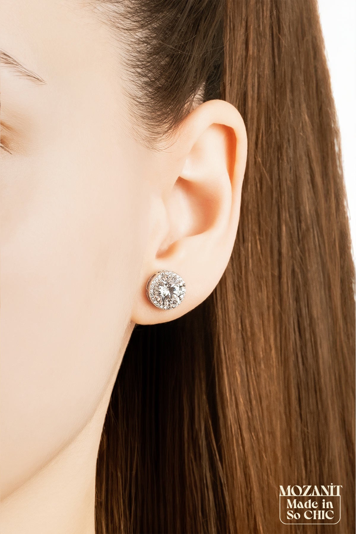 Berrak Mozanit 18 Ayar Beyaz Altın Kaplama Gümüş Küpe 5159060199