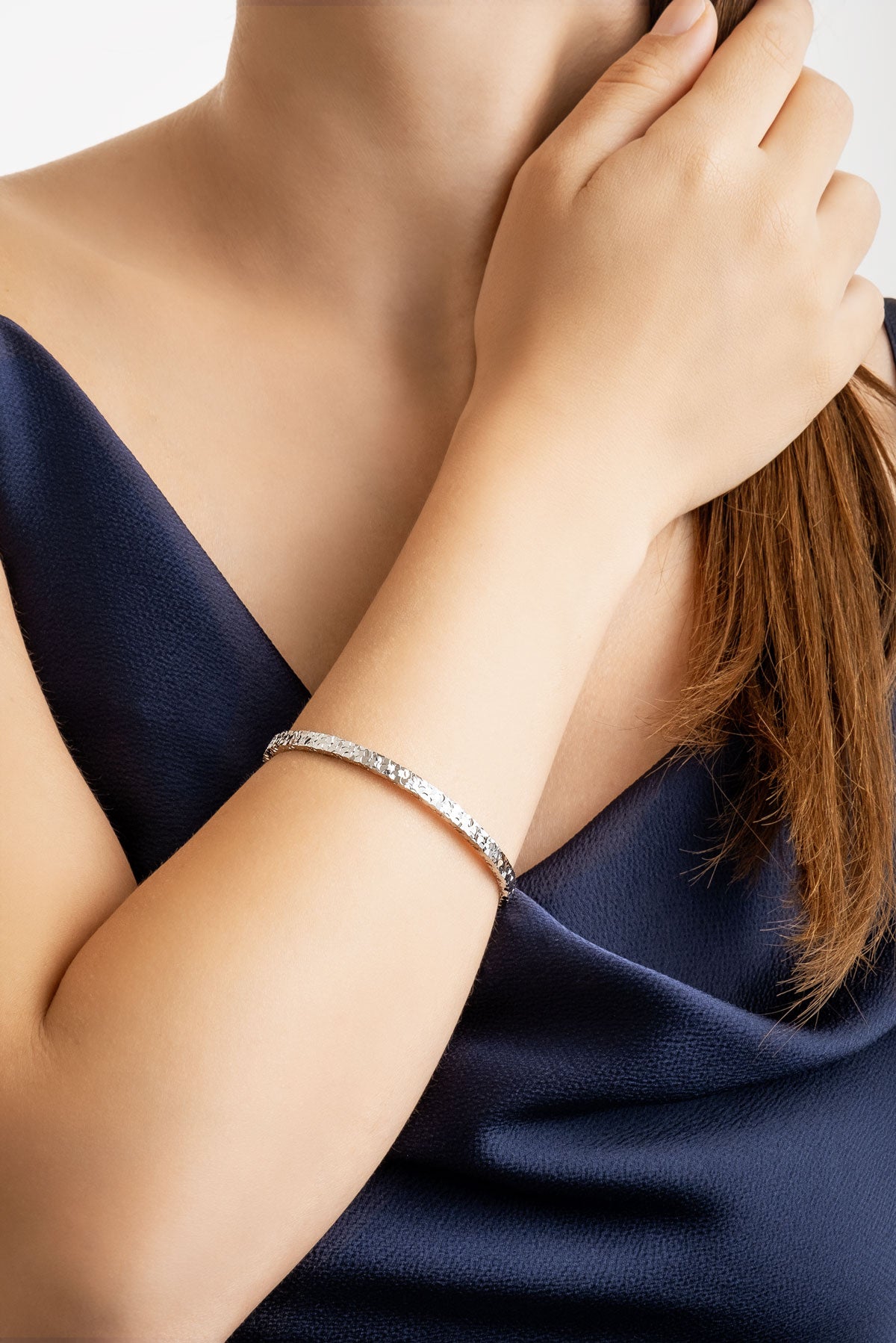 Modern Tasarım 18 Ayar Beyaz Altın Kaplama Gümüş Kelepçe Bileklik 5160849999