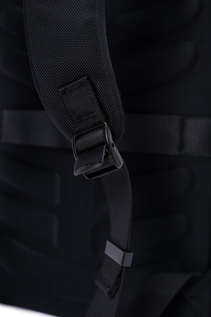 D-pack Erkek Siyah Teknolojik Sırt Çantası