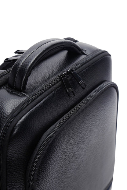 D-pack Erkek Siyah Teknolojik Sırt Çantası