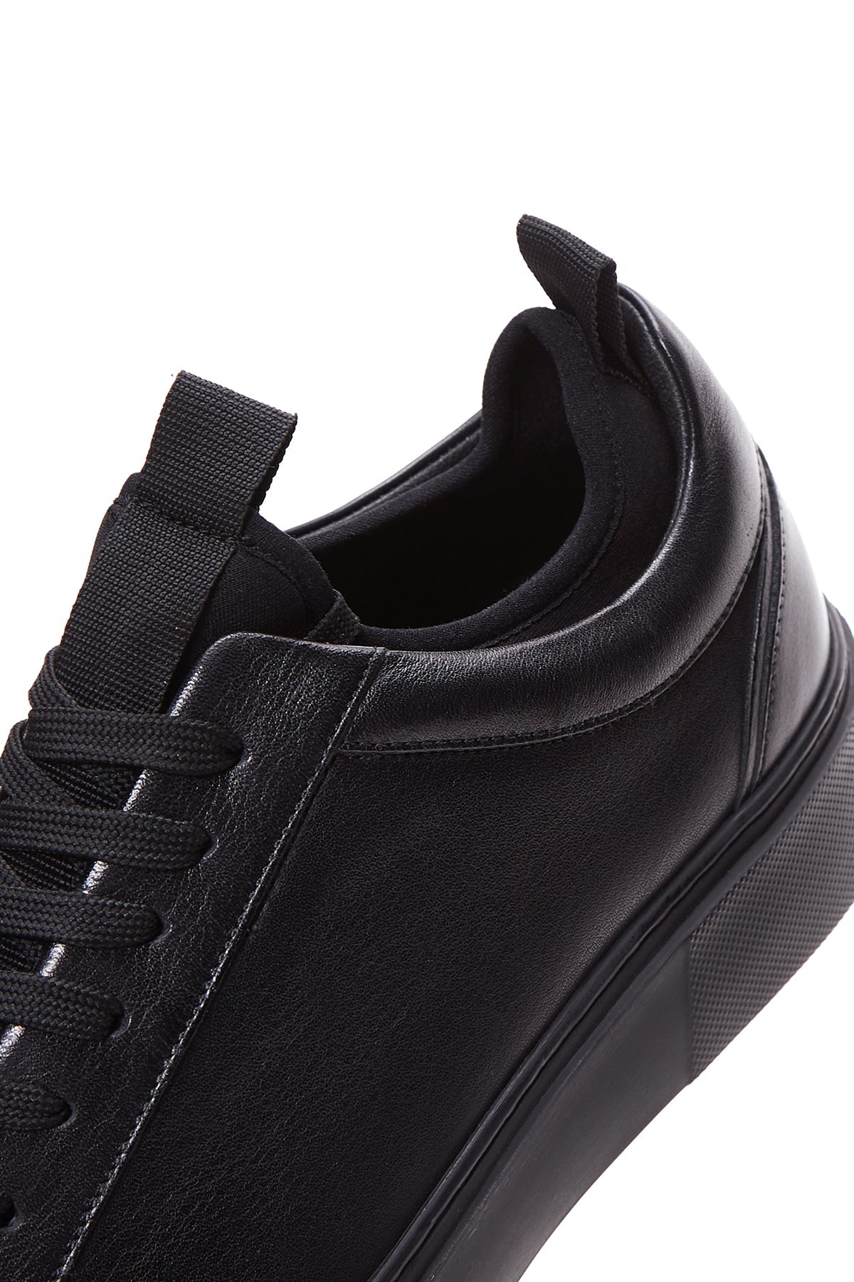 Erkek Siyah Bağcıklı Kalın Tabanlı Deri Sneaker