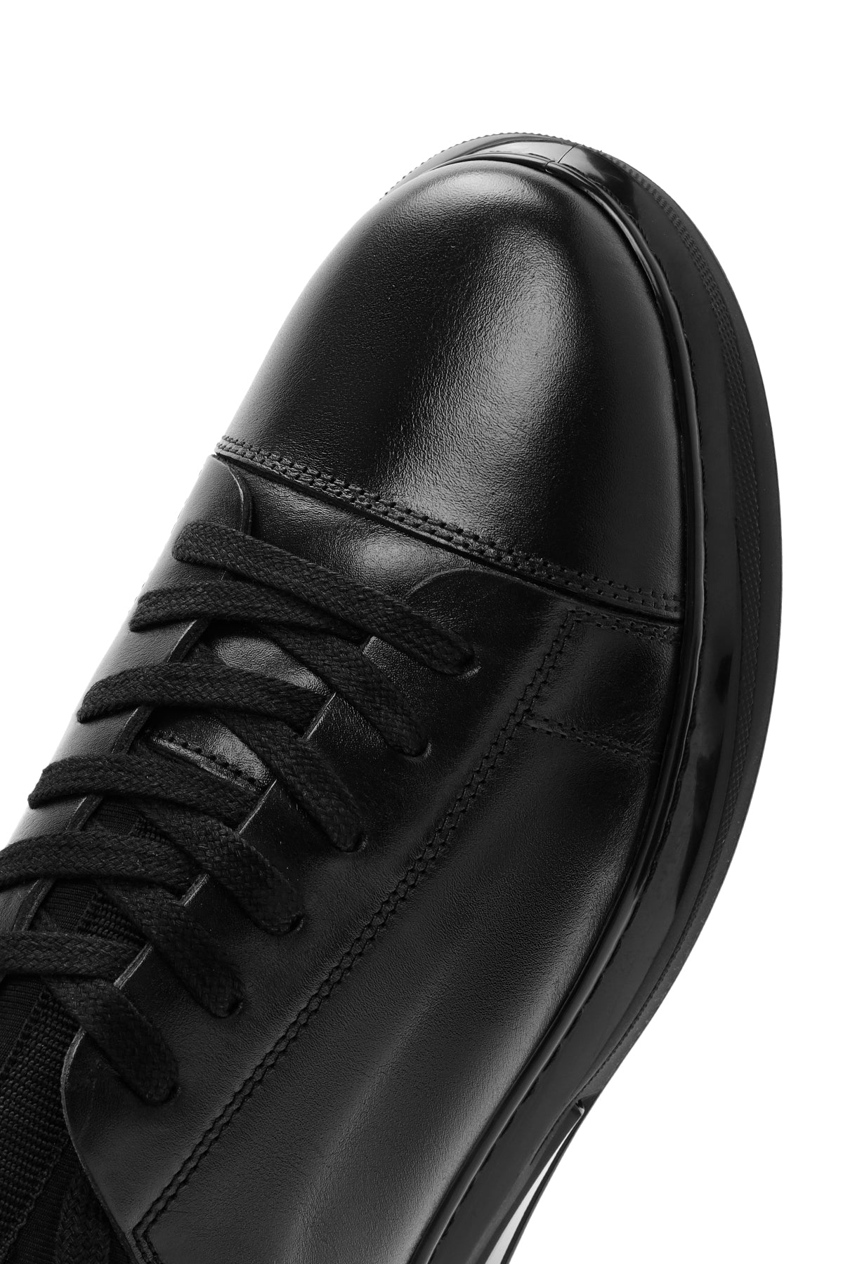 Erkek Siyah Bağcıklı Kalın Tabanlı Deri Sneaker