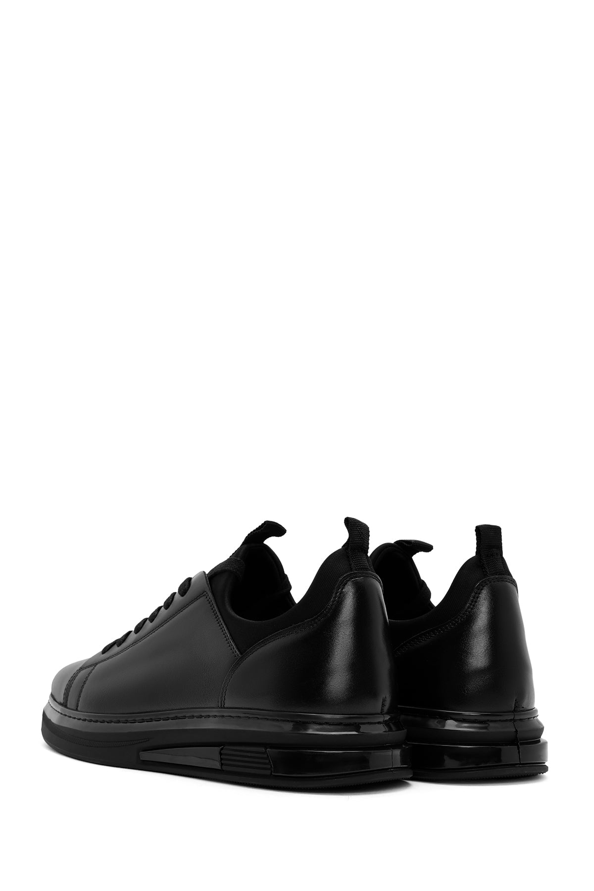 Erkek Siyah Bağcıklı Kalın Tabanlı Deri Sneaker
