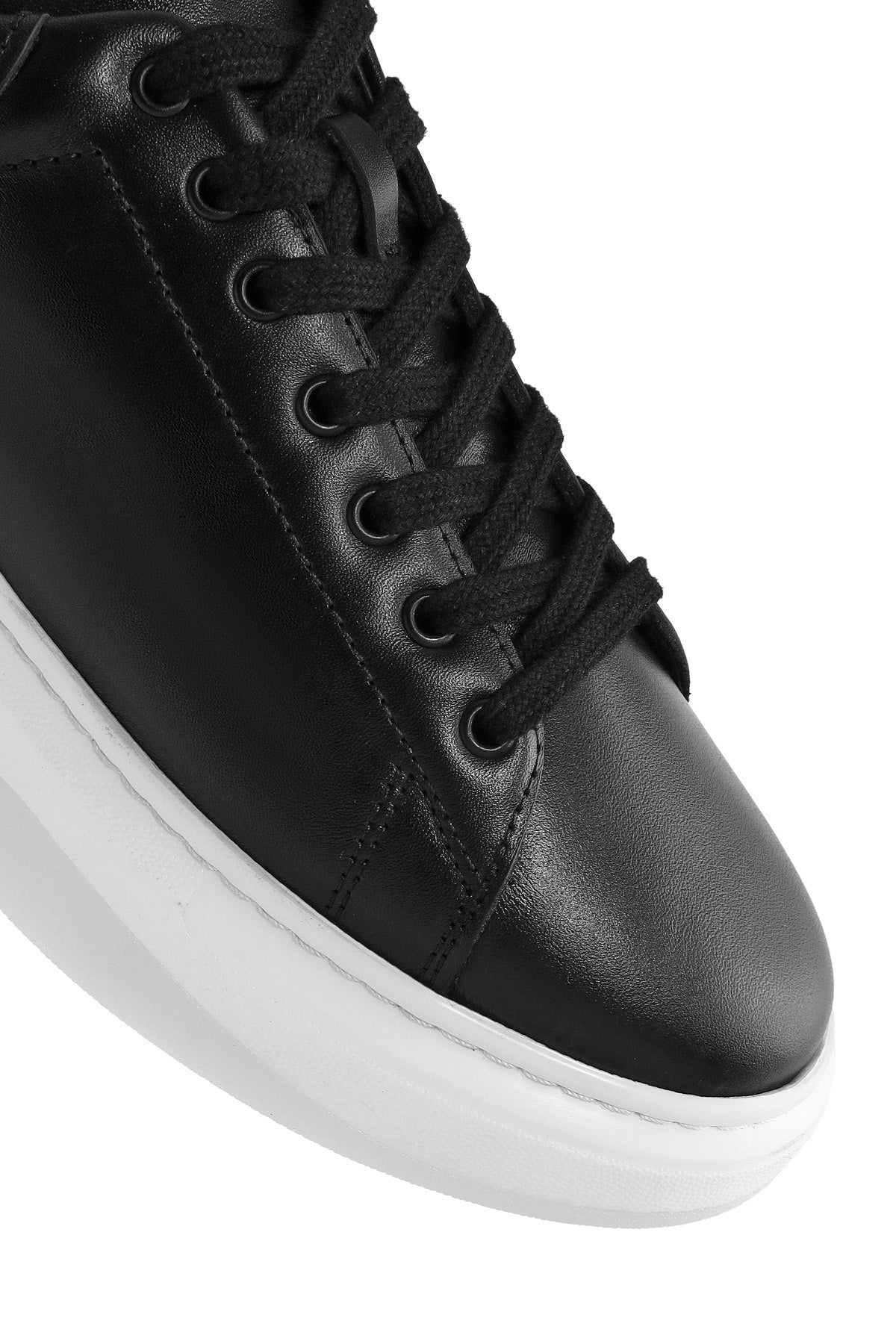 Erkek Siyah Bağcıklı Kalın Tabanlı Deri Sneaker