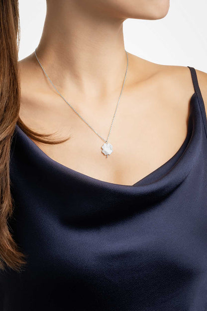 Dört Yapraklı Yonca 18 Ayar Beyaz Altın Kaplama 45 Cm Gümüş Şans Kolye 5163754699