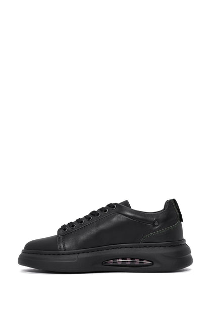Erkek Siyah Bağcıklı Kalın Tabanlı Deri Sneaker