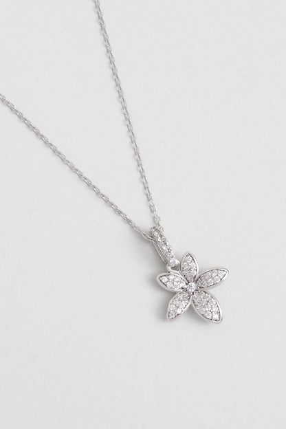 Işıltılı Çiçek 18 Ayar Beyaz Altın Kaplama 45 Cm Gümüş Kolye 5164930199