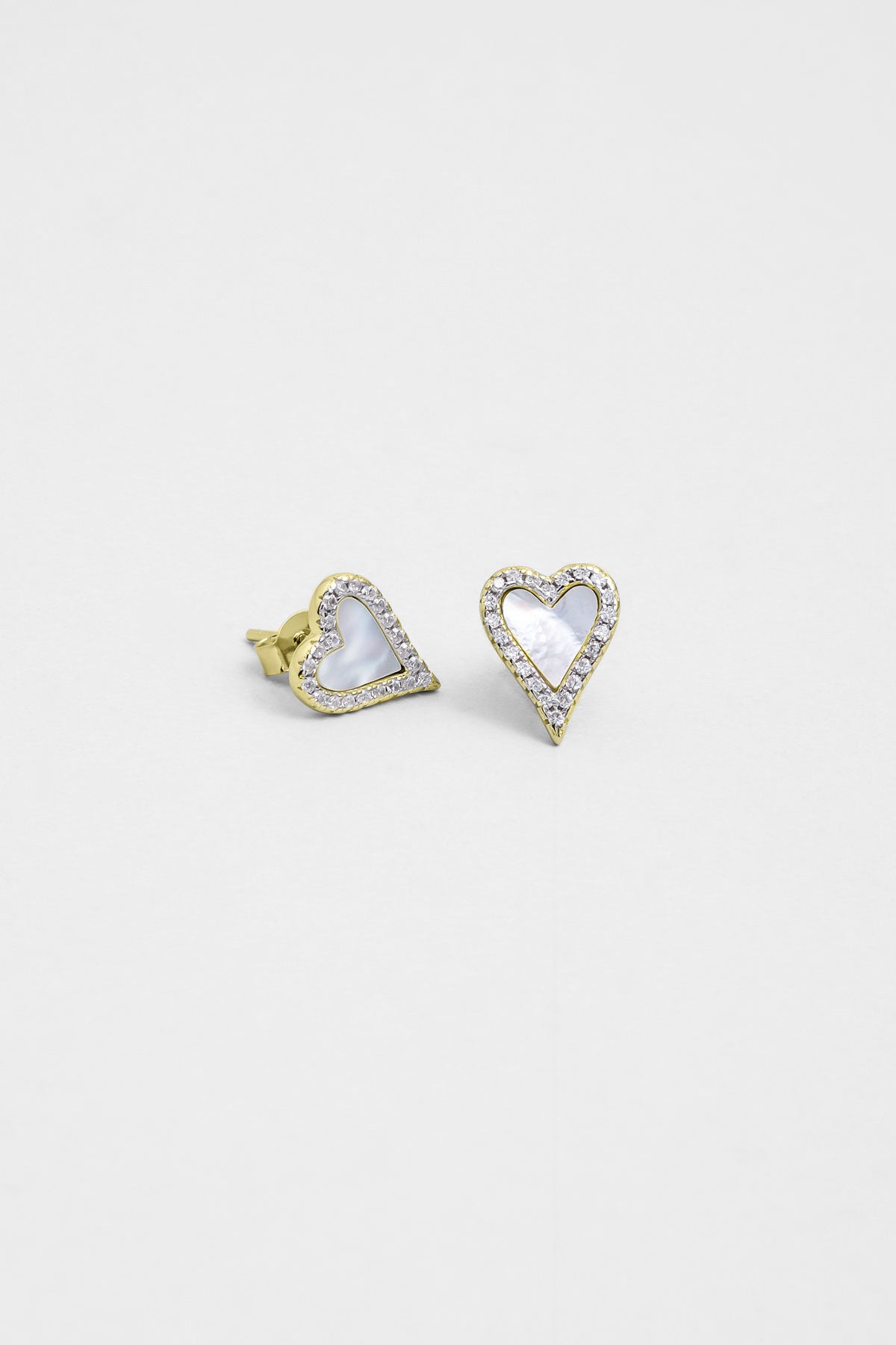 Sedef Kalbi 18 Ayar Sarı Altın Kaplama Gümüş Kalp Küpe 5165294644