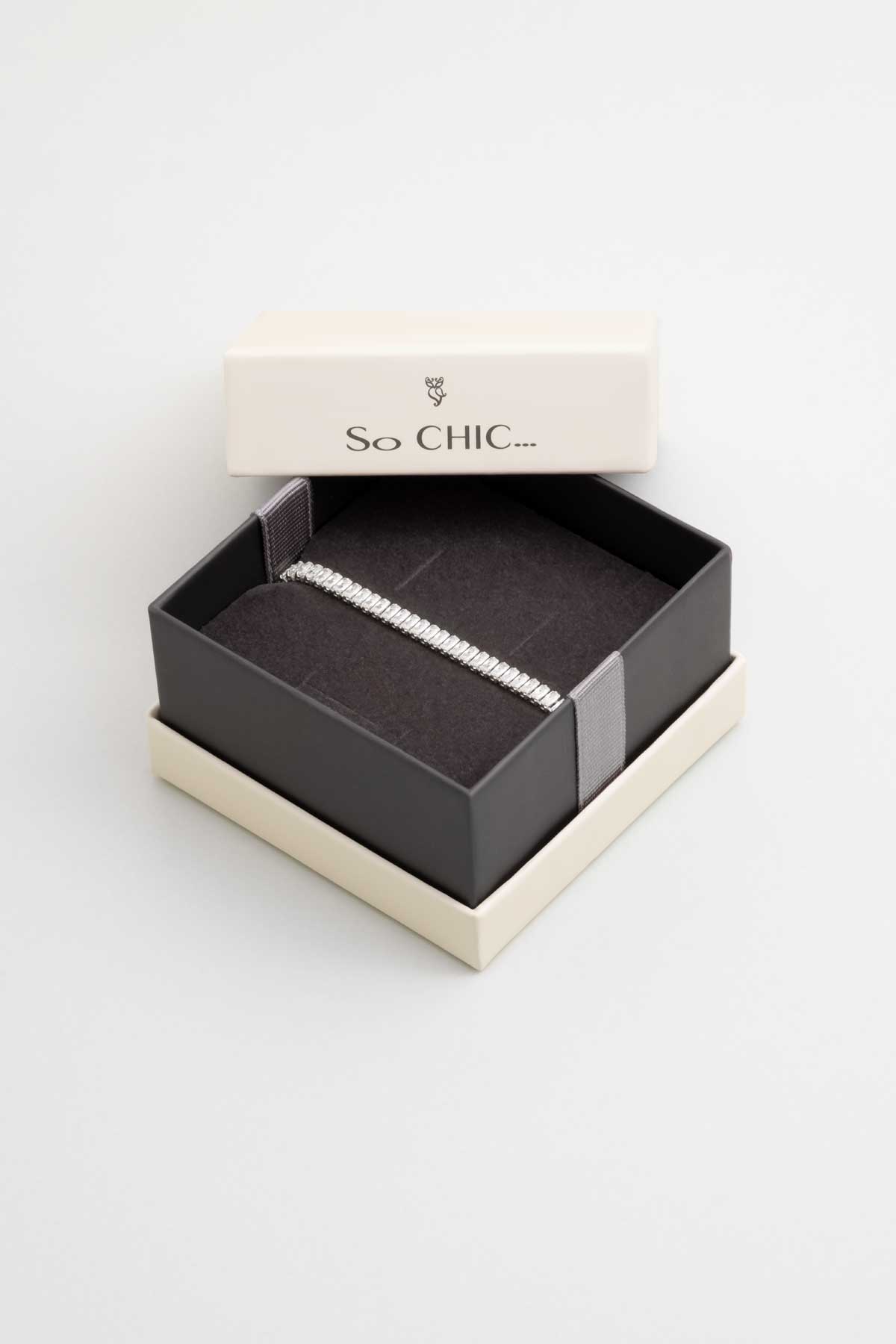 Elegant Baget 18 Ayar Beyaz Altın Kaplama Gümüş Asansörlü Bileklik 5167900199