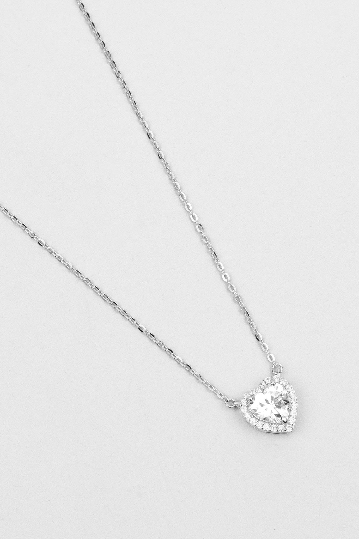 Romantik Mozanit 18 Ayar Beyaz Altın Kaplama 46 Cm Gümüş Kolye 5170390199