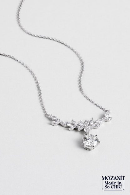 Mozanit Çiçeği 18 Ayar Beyaz Altın Kaplama 45 Cm Gümüş Kolye 5170970199