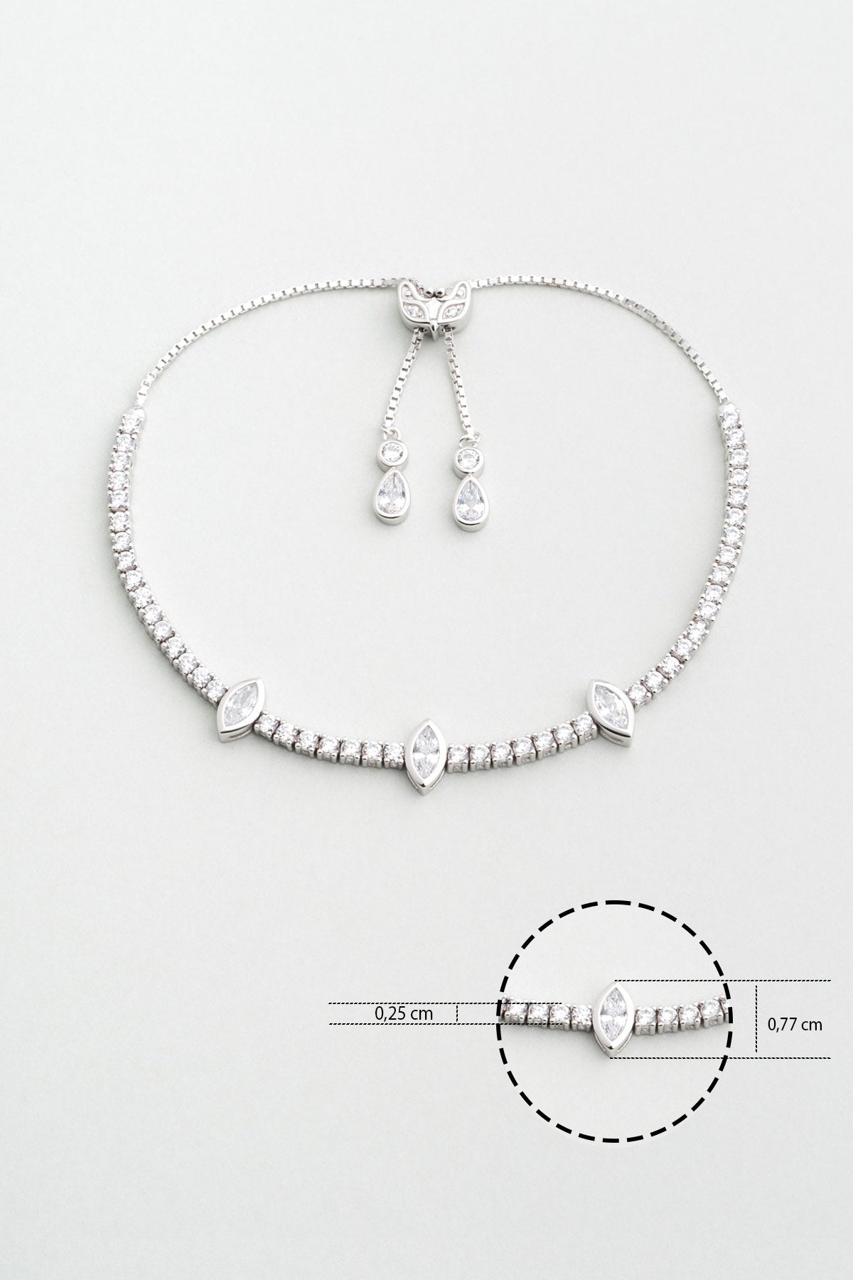 Markiz Taşlı 18 Ayar Beyaz Altın Kaplama Ayarlanabilir Gümüş Su Yolu Bileklik 5174000199