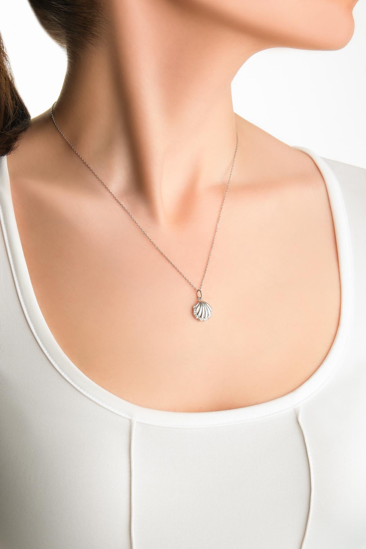 Deniz Kabuğu 18 Ayar Beyaz Altın Kaplama 45 Cm Gümüş Kolye 5175790199