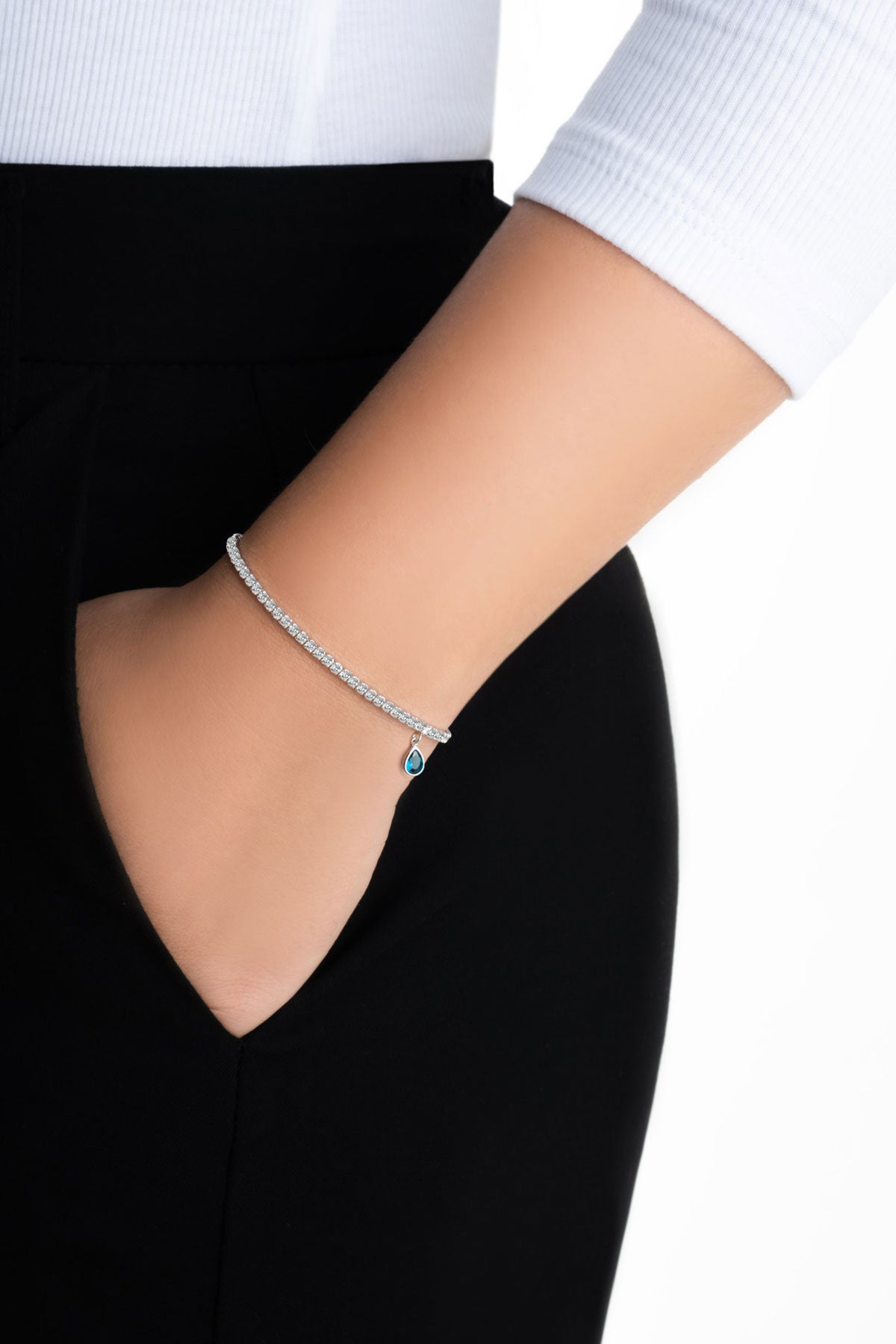 Aşk Işığı 18 Ayar Beyaz Altın Kaplama 19 Cm Gümüş Su Yolu Bileklik 5177810599