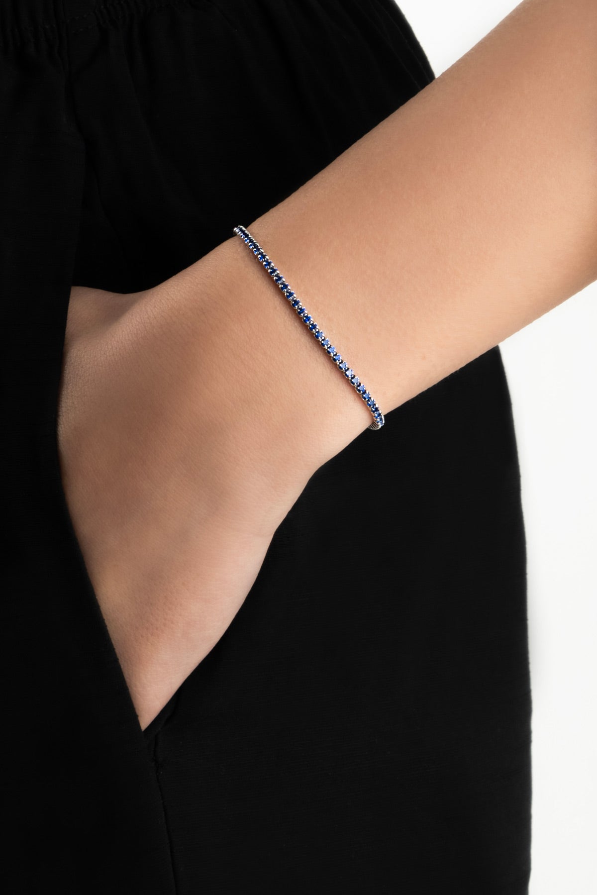 Mikanos 18 Ayar Beyaz Altın Kaplama Ayarlanabilir Gümüş Bileklik 5178271299