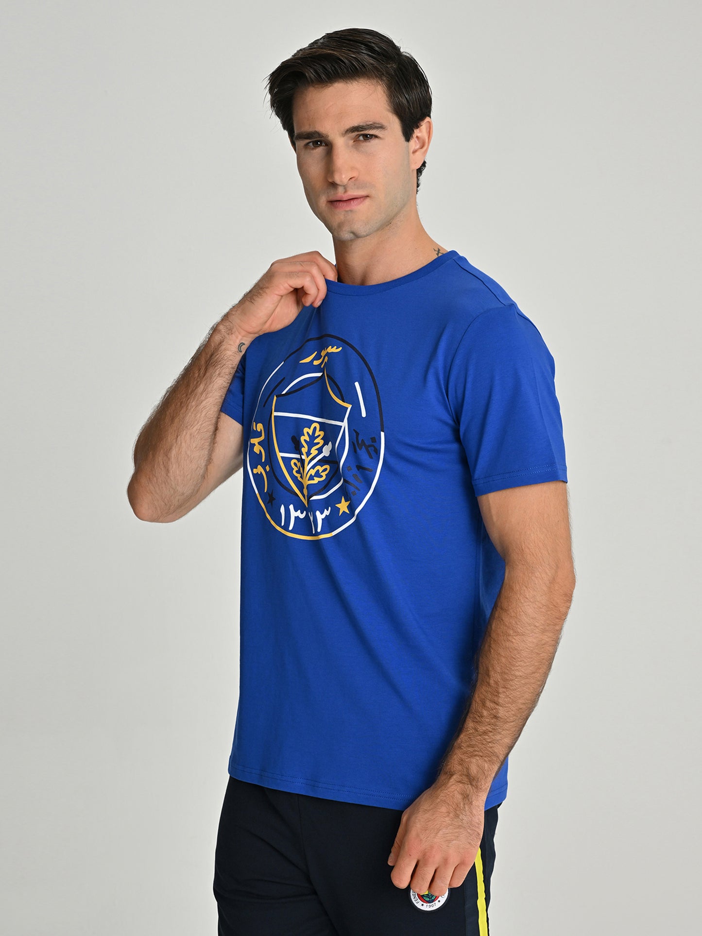 Fenerbahçe Saks Mavi Tribün Kuruluş Logo Erkek Tshirt