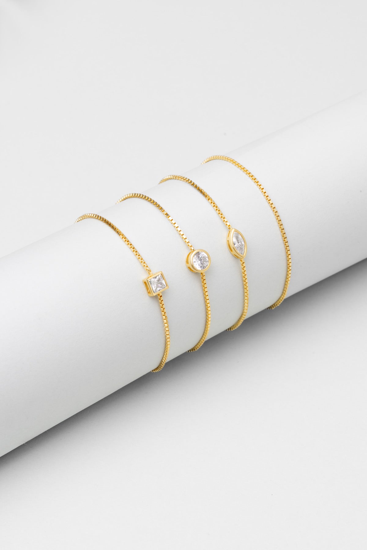 Noa 18 Ayar Sarı Altın Kaplama Ayarlanabilir Gümüş Bileklik 5203380144