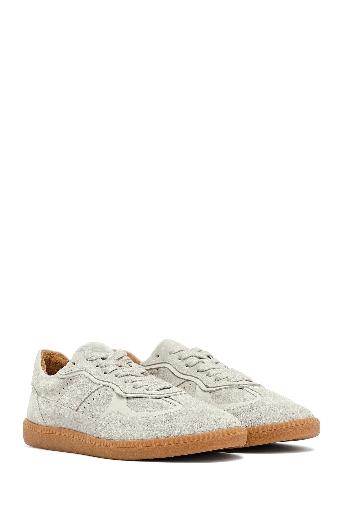 Kadın Bej Bağcıklı Süet Deri Sneaker