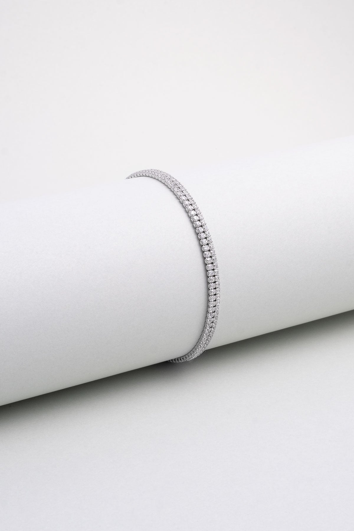 Avangard 18 Ayar Beyaz Altın Kaplama 19 Cm Gümüş Su Yolu Bileklik 5205440199